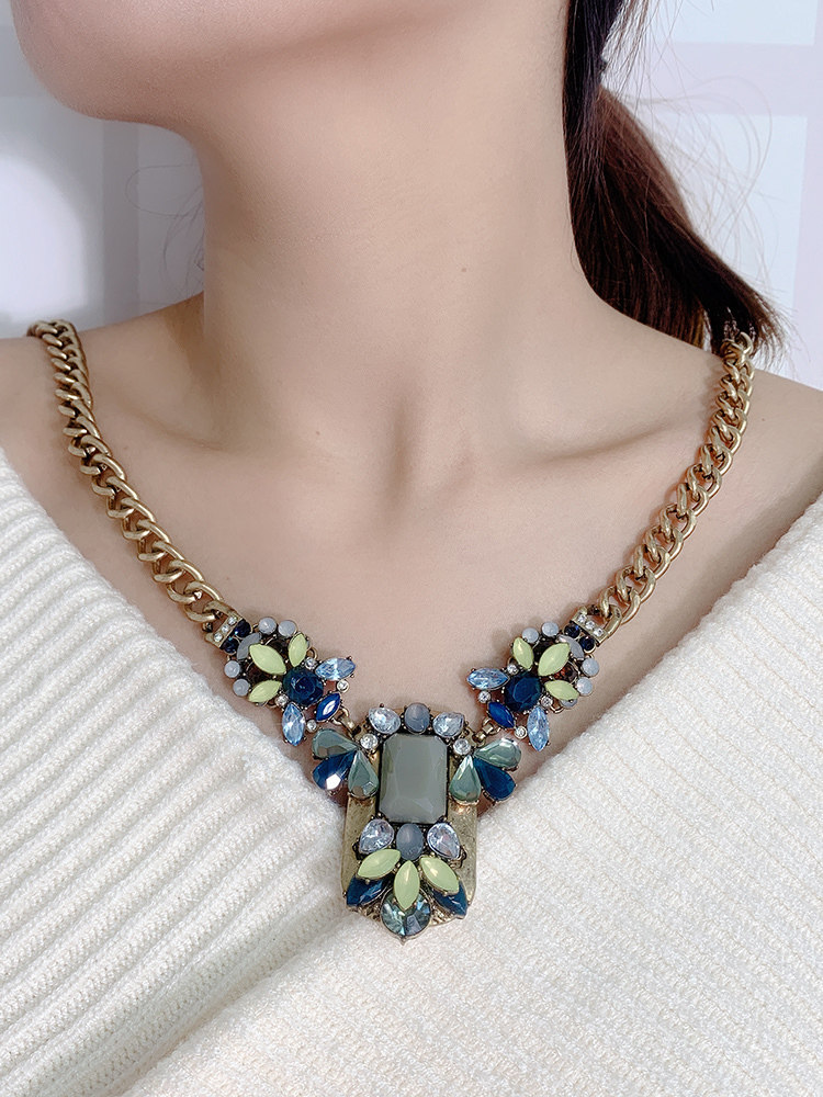 Vintage Ethnic Style Gem Stone - огляд і ціна Ethnic Fashion Magazine