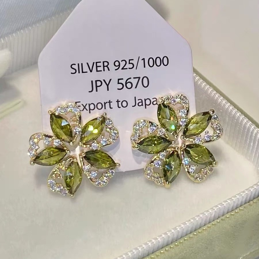 Forest Style Olive Green Zirco - огляд і ціна Ethnic Fashion Wear For Women