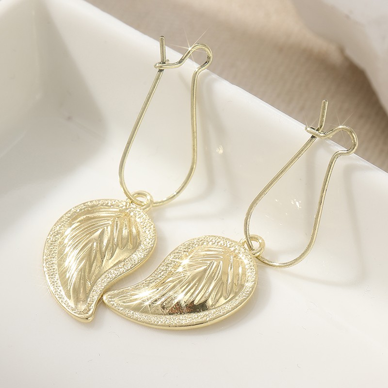 Ethnic Gold Color Dangle Women - огляд і ціна Ethnic Fashion Wear For Women